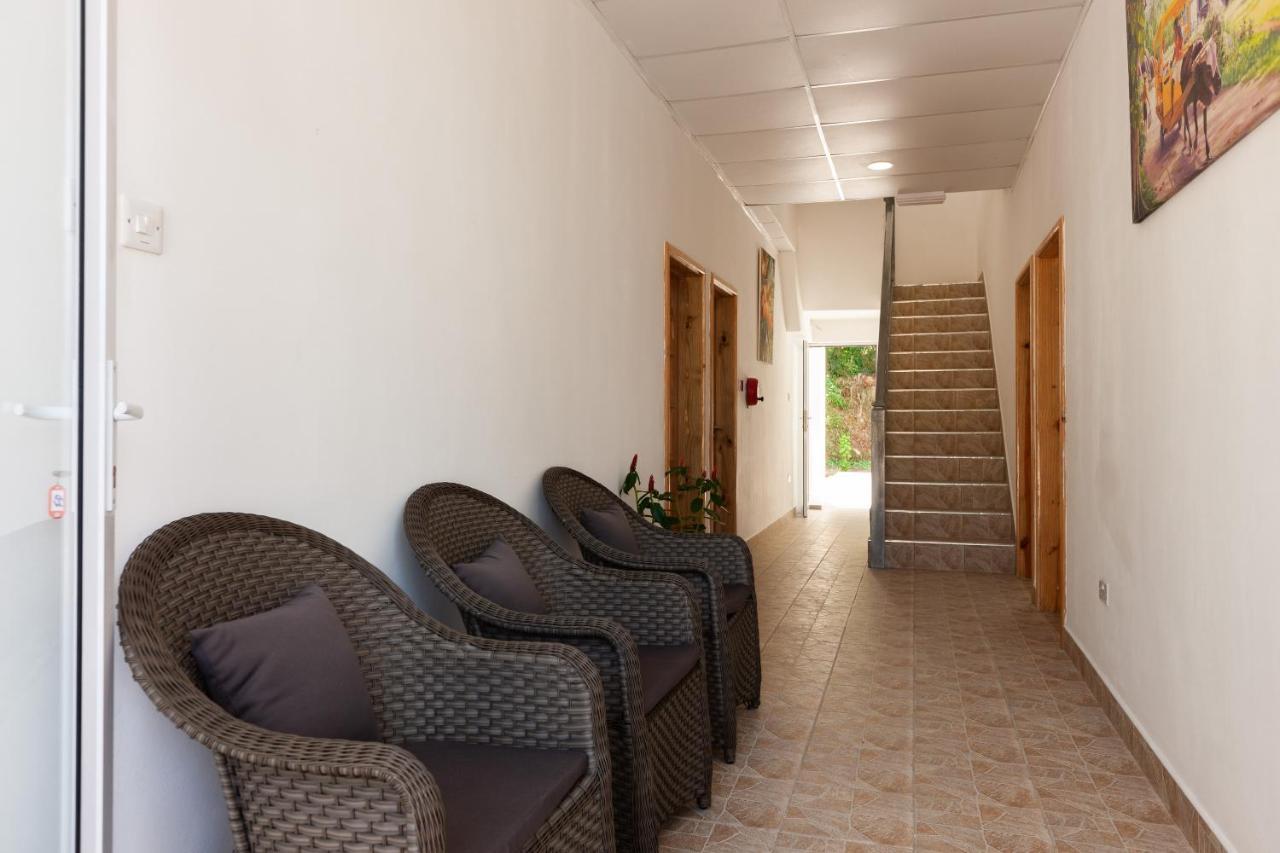 Home Confort Self Catering Anse Kerlan  ภายนอก รูปภาพ
